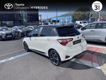 Photo 2 du bon plan TOYOTA Yaris HSD 100h Collection 5p occasion à 14990 €