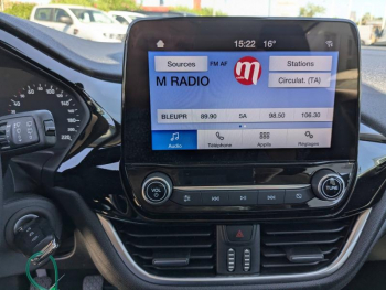 Photo 13 du bon plan FORD Fiesta 1.0 Flexifuel 95ch Cool & Connect 5p occasion à 15501 €
