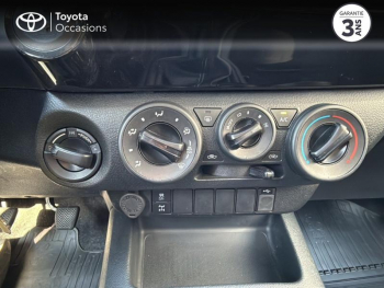 Photo 14 du bon plan TOYOTA Hilux VUL 2.4 D-4D Simple Cabine LeCap 4WD RC23 occasion à 29990 €