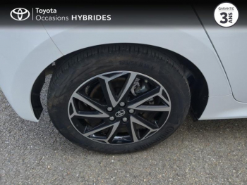 Photo 16 du bon plan TOYOTA Yaris 116h Design 5p MY22 occasion à 21990 €