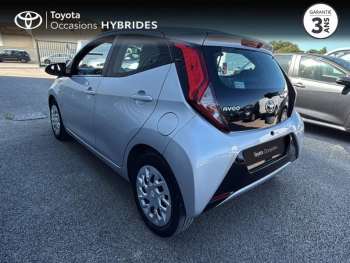 Photo 2 du bon plan TOYOTA Aygo 1.0 VVT-i 72ch x-play x-app 5p MC18 occasion à 10490 €