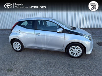 Photo 19 du bon plan TOYOTA Aygo 1.0 VVT-i 72ch x-play x-app 5p MC18 occasion à 10490 €