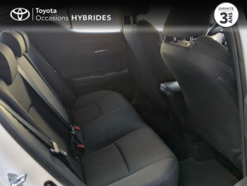 Photo 7 du bon plan TOYOTA C-HR 122h Dynamic Business 2WD E-CVT RC18 occasion à 16990 €