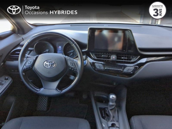 Photo 8 du bon plan TOYOTA C-HR 122h Dynamic Business 2WD E-CVT RC18 occasion à 16990 €