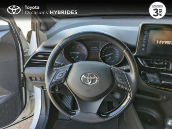 Photo 9 du bon plan TOYOTA C-HR 122h Dynamic Business 2WD E-CVT RC18 occasion à 16990 €