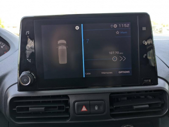 Photo 8 du bon plan PEUGEOT Partner XL 950kg BlueHDi 130ch S&S EAT8 Pack Premium Connect occasion à 25290 €