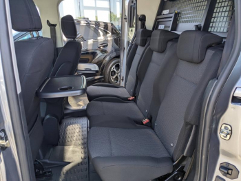 Photo 16 du bon plan PEUGEOT Partner XL 950kg BlueHDi 130ch S&S EAT8 Pack Premium Connect occasion à 25290 €