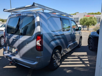 Photo 25 du bon plan PEUGEOT Partner XL 950kg BlueHDi 130ch S&S EAT8 Pack Premium Connect occasion à 25290 €