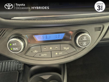 Photo 21 du bon plan TOYOTA Yaris 100h Dynamic 5p RC19 occasion à 14990 €