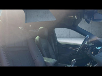 Photo 13 du bon plan LAND-ROVER Evoque 1.5 P300e 309ch R-Dynamic SE AWD BVA Mark III occasion à 45685 €