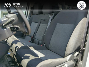 Photo 11 du bon plan TOYOTA ProAce VUL Medium 1.5 D-4D 120 Business RC23 occasion à 25990 €