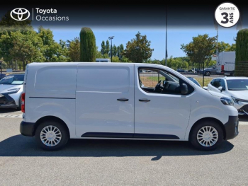 Photo 17 du bon plan TOYOTA ProAce VUL Medium 1.5 D-4D 120 Business RC23 occasion à 25990 €