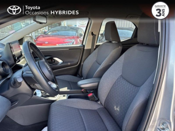 Photo 11 du bon plan TOYOTA Yaris 116h Design 5p MY22 occasion à 19980 €