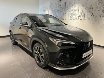 Photo 3 du bon plan LEXUS NX 450h+ F SPORT Executive 4WD occasion à 49990 €