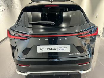 Photo 6 du bon plan LEXUS NX 450h+ F SPORT Executive 4WD occasion à 49990 €