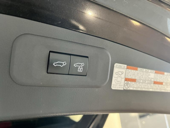 Photo 16 du bon plan LEXUS NX 450h+ F SPORT Executive 4WD occasion à 49990 €