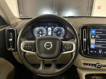 Photo 11 du bon plan VOLVO XC40 T5 AWD 247ch Inscription Luxe Geartronic 8 occasion à 25900 €