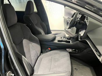 Photo 14 du bon plan LEXUS RZ 450e Executive occasion à 45890 €