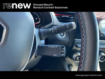 Photo 20 du bon plan RENAULT Captur 1.3 TCe 140ch FAP RS Line -21B occasion à 17990 €