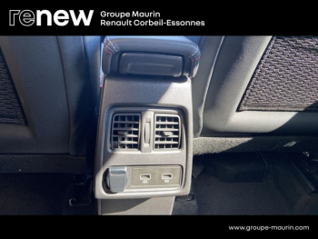Photo 48 du bon plan RENAULT Captur 1.3 TCe 140ch FAP RS Line -21B occasion à 17990 €