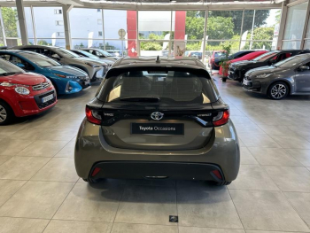 Photo 4 du bon plan TOYOTA Yaris 116h Dynamic Business 5p + Programme Beyond Zero Academy MY22 occasion à 19980 €