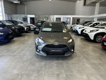 Photo 8 du bon plan TOYOTA Yaris 116h Dynamic Business 5p + Programme Beyond Zero Academy MY22 occasion à 19980 €