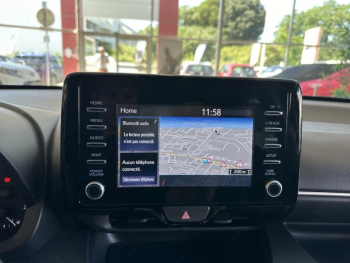Photo 14 du bon plan TOYOTA Yaris 116h Dynamic Business 5p + Programme Beyond Zero Academy MY22 occasion à 19980 €