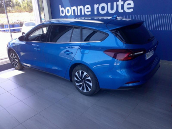 Photo 22 du bon plan FORD Focus SW 1.0 Flexifuel mHEV 125ch Titanium X Business occasion à 22900 €