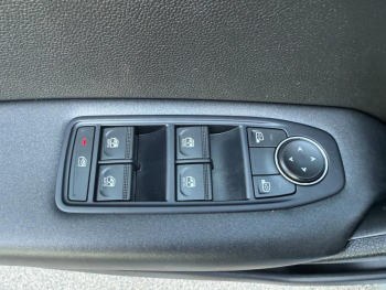 Photo 16 du bon plan RENAULT Captur 1.0 TCe 90ch Business -21 occasion à 15900 €