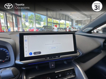 Photo 15 du bon plan TOYOTA C-HR 1.8 140ch Collection NG23 occasion à 36990 €