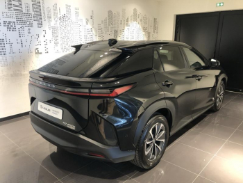 Photo 4 du bon plan LEXUS RZ 450e Luxe occasion à 44890 €