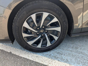 Photo 23 du bon plan FORD Focus 1.0 Flexifuel mHEV 125ch Titanium X Business occasion à 19490 €