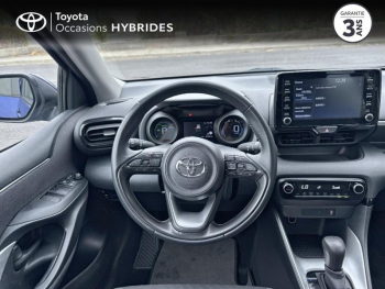 Photo 9 du bon plan TOYOTA Yaris 116h Design 5p MY22 occasion à 18990 €
