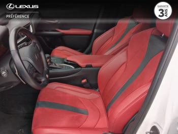 Photo 13 du bon plan LEXUS UX 250h 2WD F SPORT  Techno MY22 occasion à 27900 €