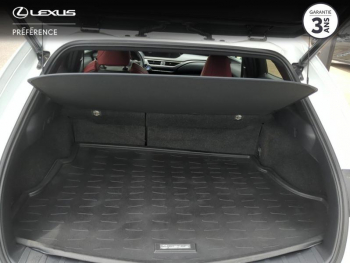 Photo 15 du bon plan LEXUS UX 250h 2WD F SPORT  Techno MY22 occasion à 27900 €