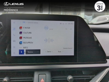 Photo 7 du bon plan LEXUS UX 250h Pack Business 2WD occasion à 26900 €