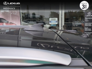 Photo 18 du bon plan LEXUS UX 250h Pack Business 2WD occasion à 26900 €