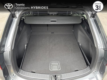 Photo 10 du bon plan TOYOTA Corolla Touring Spt 1.8 140ch Design MY24 occasion à 28790 €