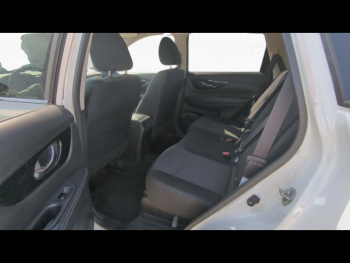 Photo 20 du bon plan NISSAN X-Trail dCi 150ch N-Connecta Euro6d-T 7 places occasion à 22490 €
