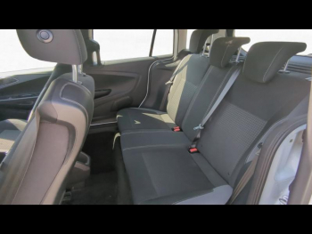 Photo 17 du bon plan FORD B-MAX 1.4 90ch Edition occasion à 9490 €