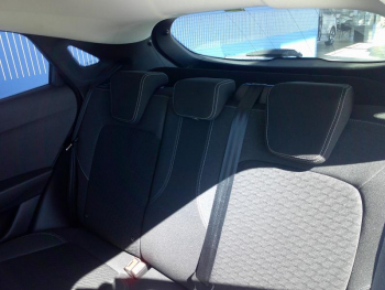 Photo 15 du bon plan FORD Puma 1.0 Flexifuel 125ch S&S mHEV Titanium occasion à 21900 €