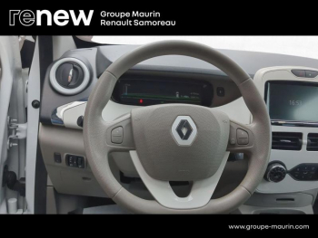 Photo 19 du bon plan RENAULT Zoe Life charge normale Type 2 occasion à 4700 €