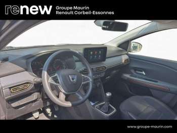 Photo 15 du bon plan DACIA Sandero 1.0 TCe 90ch Stepway Confort -22 occasion à 13990 €