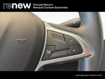 Photo 26 du bon plan DACIA Duster 1.3 TCe 150ch FAP Prestige 4x2 EDC occasion à 18490 €