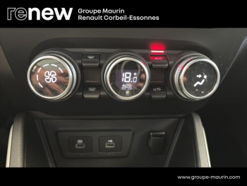 Photo 33 du bon plan DACIA Duster 1.3 TCe 150ch FAP Prestige 4x2 EDC occasion à 18490 €