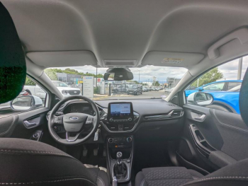 Photo 17 du bon plan FORD Puma 1.0 Flexifuel 125ch S&S mHEV Titanium occasion à 20390 €