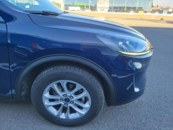 Photo 11 du bon plan FORD Kuga 2.5 Duratec 190ch FHEV E85 Titanium BVA occasion à 23380 €