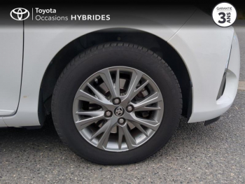 Photo 16 du bon plan TOYOTA Yaris HSD 100h Dynamic 5p occasion à 10990 €