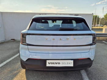 Photo 12 du bon plan VOLVO EX30 Single Extended Range 272ch Ultra occasion à 34900 €