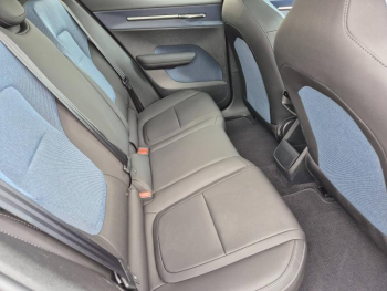 Photo 17 du bon plan VOLVO EX30 Single Extended Range 272ch Ultra occasion à 34900 €